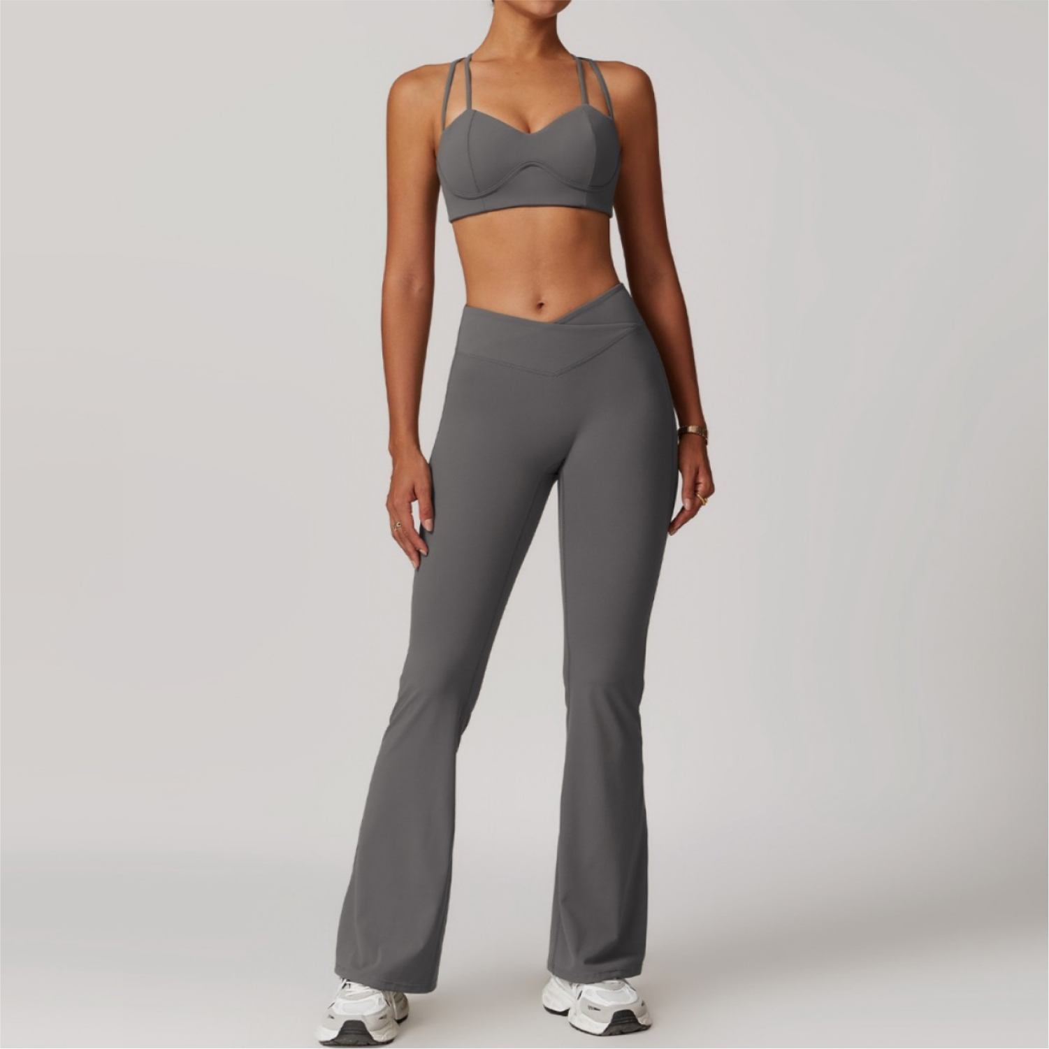 Set Top + Pant Bota Campana Asimétrico - Gris